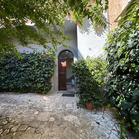 Casa Dell'edera T *