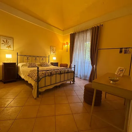 Casa Dell'edera T אורביאטו